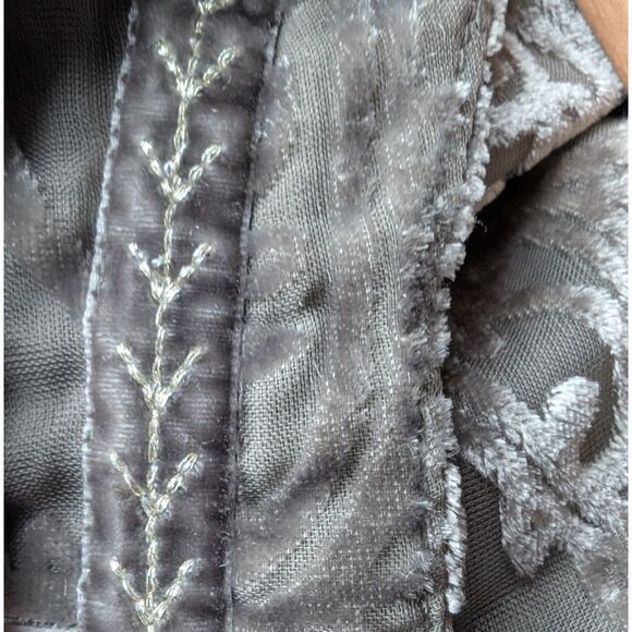 Gray Sleeveless High-Low Tunic Burnout Floral Dress Shirt Size L - Picture 5 of 10